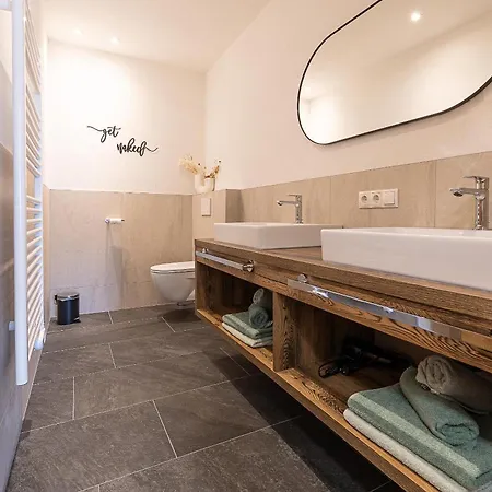 Apartament Zellblick *